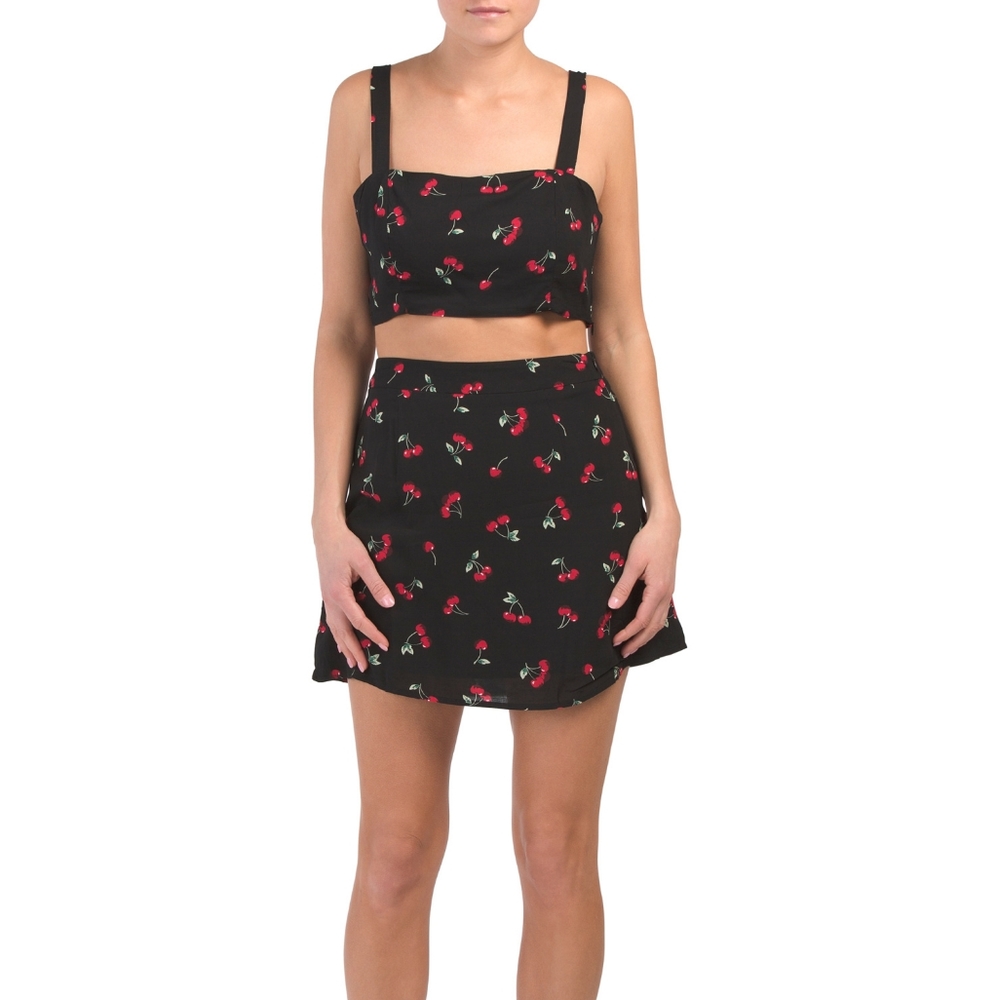 Morrisday the label cherrie love crop top set